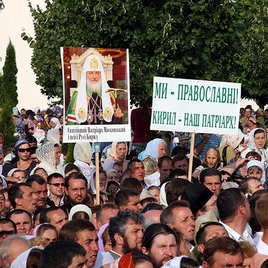Визит Патриарха Кирилла на Украину — глобальное явление, считает председатель петербургской организации «Наследие» Александр Близнюк