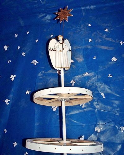 О традиции празднования Рождества Христова напоминает выставка в петербургском Музее Анны Ахматовой в Фонтанном Доме